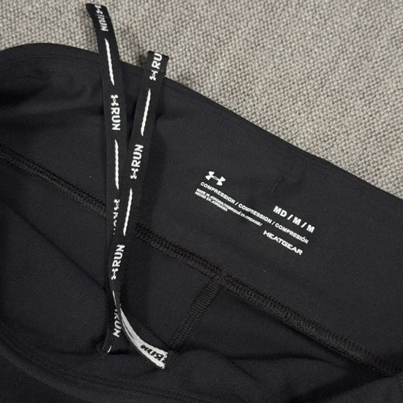 Under Armour Run HeatGear Leggings Women Medium Black Compression Athletic Pants - Picture 2 of 7